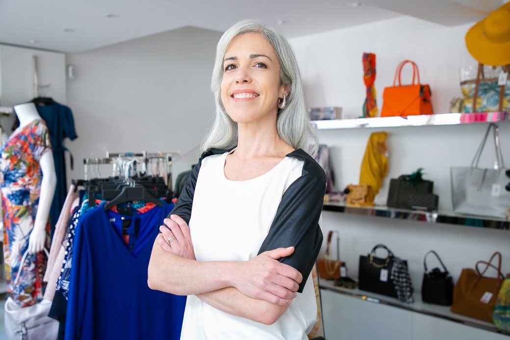 Small business owner who can earn cash back on supplies